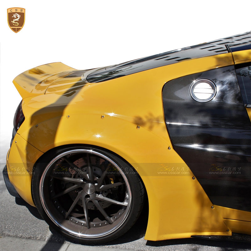 audi-r8-v10-liberty-walk-c468113072017021114_4.jpg