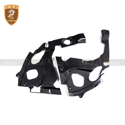 宝马X4 G02 碳纤维发动机内饰