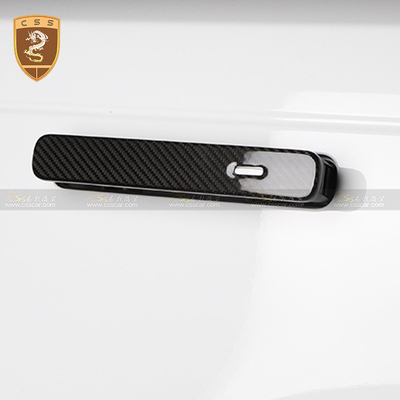 2017-up路虎揽胜星脉门拉手