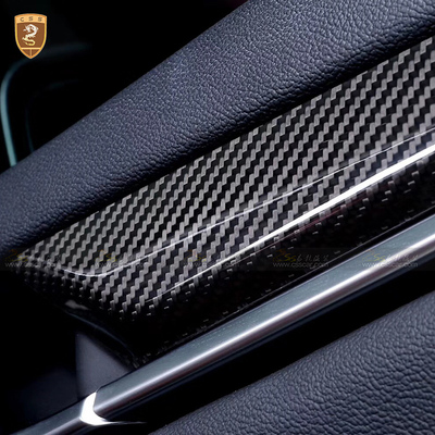 玛莎拉蒂莱万特碳纤维内饰