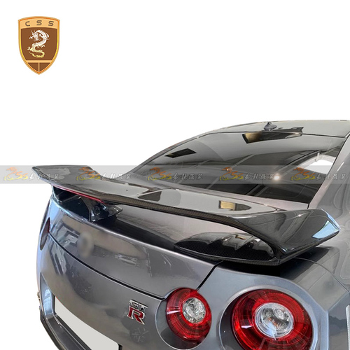 日产08-18GTR R35改装VARIS 2017款碳纤大尾翼